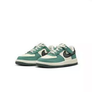 Boys-Nike Air Force 1 LOW